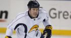 Canucks sign Torres to 1-year deal